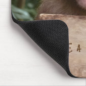 Chimpansee met houten bord muismat (Hoek)