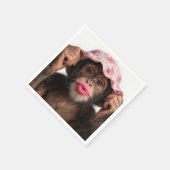 Chimpansee met roze lippenstift servet (Hoek)