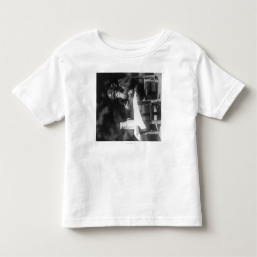 Chimpansee Zat op tafel in de nationale dierentuin Kinder Shirts (Voorkant)