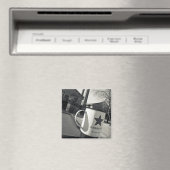 China, Beijing, district Chaoyang. Dashanzi 798 2 Magneet (Insitu (Vaatwasser))