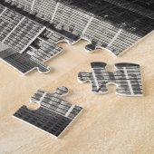 China, Beijing, district Chaoyang. Fortune Plaza Legpuzzel (Zijkant)