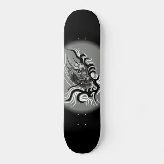 China Dragon in Tattoostyle Skateboard (Voorkant)
