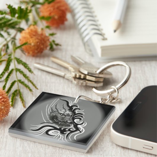 China Dragon in Tattoostyle Sleutelhanger (Voorkant Rechts)
