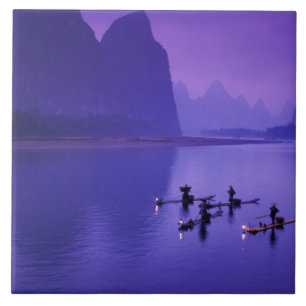 China, Li-rivier. Aalscholvervissers. Tegeltje