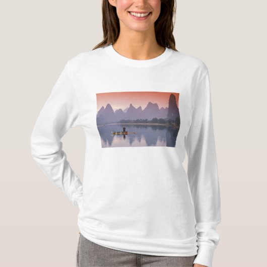 China, Li-rivier. Enkele aalscholvervisser. T-shirt (Voorkant)