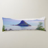 Chinamans Pet, Mokolii's Island Oahu Body Pillow Lichaamskussen (Achterkant)