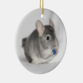 Chinchilla met cadeau keramisch ornament (Rechts)