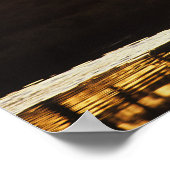 Chincoteague die op zonsondergang in water loopt poster (Hoek)