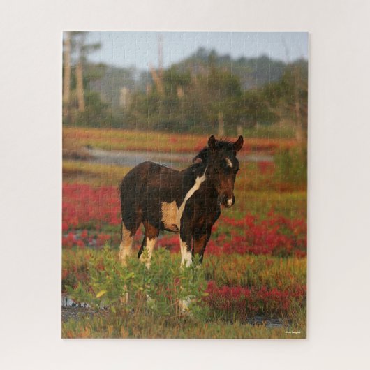 Chincoteague vezel die in rode bloemen staat legpuzzel (Verticaal)