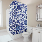 Chinees Donker marine blauw bloemmotief op wit Douchegordijn (In situ)