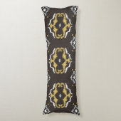 Chinees geelbruin ikattribaal patroon lichaamskussen (Voorkant Verticaal)