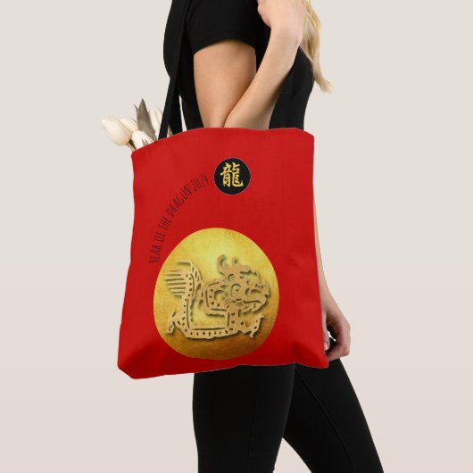 Chinees Nieuwjaar Rode Gouden Draak 2024 AoTB Tote Bag (Dichtbij)
