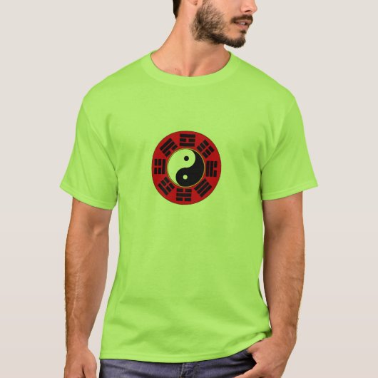 Chinees rood zwart wit Bagua trigramsymbool T-shirt (Voorkant)