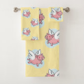 Chinees vliegende Varkens: Birthday Yellow Bath T Bad Handdoek (Insitu)