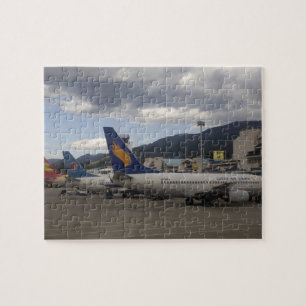 Chinese binnenlandse straalvliegtuigen op een rij legpuzzel