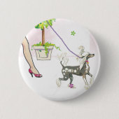Chinese Crested Walking with Mama Button PIn (Voorkant)