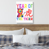 Chinese dierentuin - Jaar van de tijger in de rege Canvas Afdruk (Insitu (Slaapkamer))