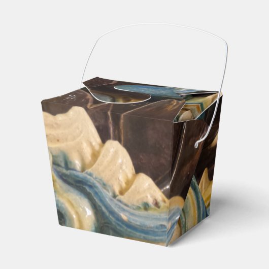 Chinese draak maakt voordeur bedankdoosjes (Voorkant Zijde)