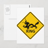 Chinese Dragon Crossing Highway Sign Briefkaart (Voorkant / Achterkant)