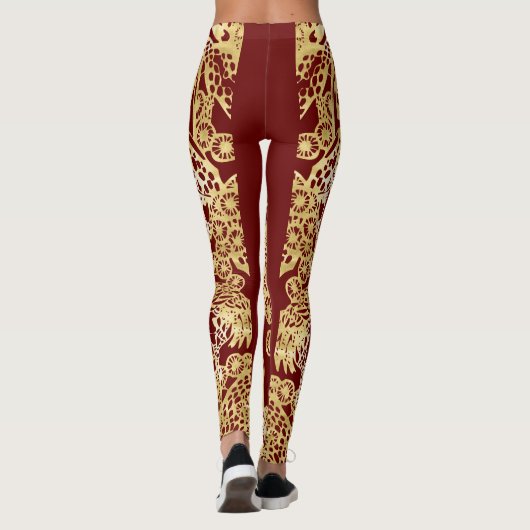 Chinese gouden kranen over rood leggings (Achterkant)