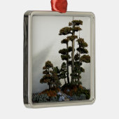 Chinese Juniper Bonsai Trees Metalen Ornament (Rechts)