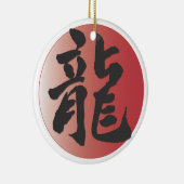 Chinese kalligrafie voor draak op rode bal keramisch ornament (Rechts)