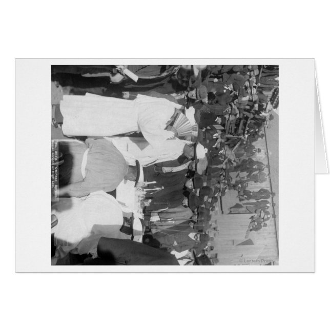 Chinese Mourners bij Burial Service for "High Lee (Voorkant Horizontaal)