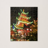 Chinese pagode 's nachts legpuzzel (Verticaal)
