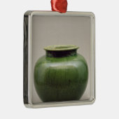 Chinese pot, Yueh ware, zesdeynasties Metalen Ornament (Rechts)