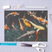 Chinese vissen zwemmen in het water tissuepapier (Craft)