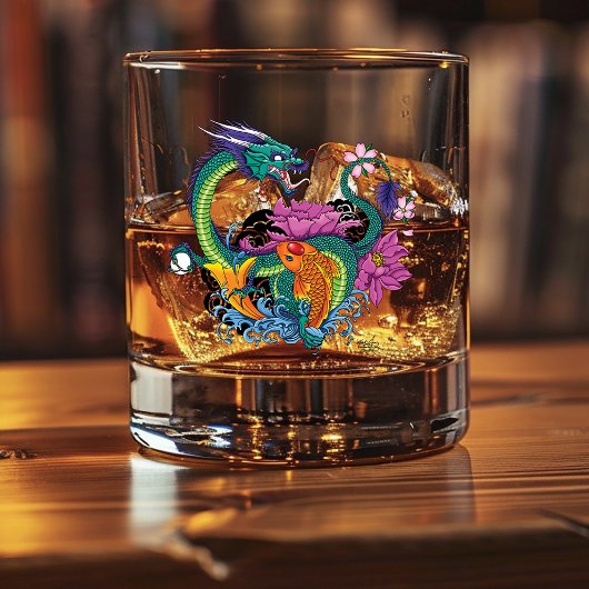 Chinese waterdraak koi vis whisky glas
