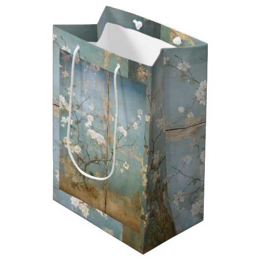 Chinoiserie Antiqued Blue Panels & Cherry Trees Medium Cadeauzakje (Voorkant Gekanteld)
