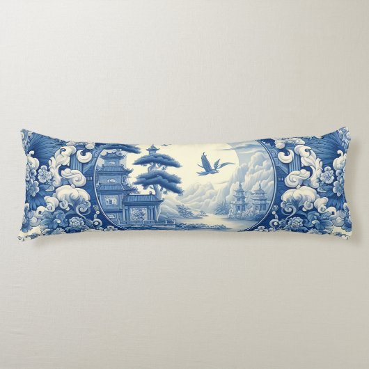 Chinoiserie Blauw Wit Aziatisch Pagode Lake Cranes Lichaamskussen (Voorkant)