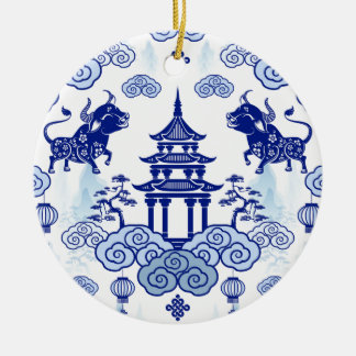 Chinoiserie-kerstsierBull en Pagoda Keramisch Ornament