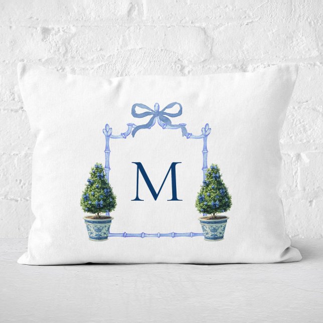 Chinoiserie Topiaire Monogram Crest Accent Kussen (Bamboo crest topiary lumbar pillow)