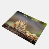 Chipmunk die een pinda eet deurmat (Schuin)