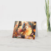 Chipmunk draagt een tutu op een boomstronk kaart (Voorkant)