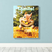 Chipmunk Eating Corn Canvas Afdruk (Insitu (Houten vloer))