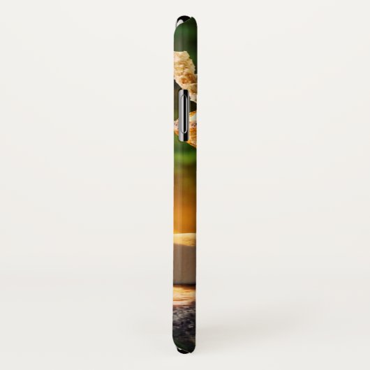 Chipmunk Eating Marshmallow Case-Mate iPhone Case (Achterkant / rechts)