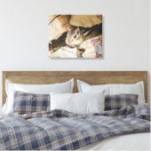 Chipmunk in een houten stapel canvas afdruk (Insitu (Slaapkamer))