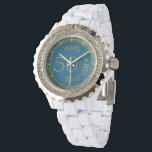 Chique 50 en Fabulous Blue Gold Glittery 50th Horloge<br><div class="desc">Met moderne faux gouden glitterlijnen en de woorden 50 en fantastisch gebogen rond het gezicht van het horloge is dit het perfecte cadeau voor de vrouw die een 50ste verjaardag viert. Dramatisch en modern. Een stijlvolle look,  voor de vrouw die trots is om vijftig te zijn.</div>