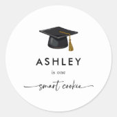 Chique afstudeerhoed One Smart Cookie afstudeercad Ronde Sticker (Voorkant)