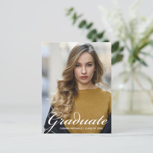 Chique Afstuderen foto wit script overlay 2024 Briefkaart (Staand voorkant)