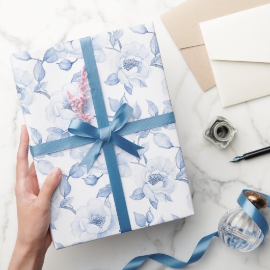 Chique Blauw Witte Bloem Bruids Bruiloft Cadeaupapier (Geschenken)