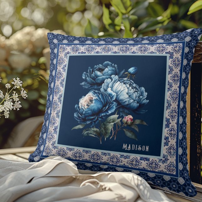 Chique blauwe bloem chinoiserie monogram cadeau kussen (Creator heeft geüpload)