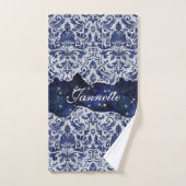 Chique bloemenglitterij Navy Blauw Zilver Monogram Bad Handdoek (Handdoek)