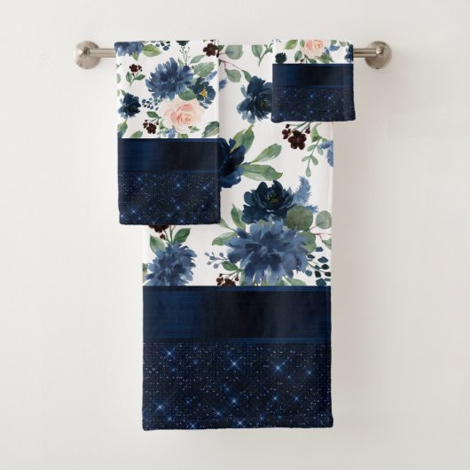 Chique Blooms | Navy Blue en Blush Roos Shimmer Bad Handdoek (Insitu)