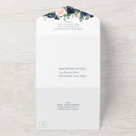 Chique Blooms | Romantische Marine Blauw en Blush All In One Uitnodiging (Buitenkant)