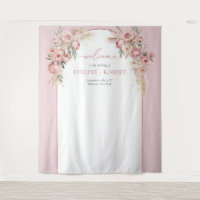 Chique blush pioenen pampas boho boogwijze bruilof