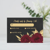 Chique bordeaux en goud zwart botanische bruiloft RSVP kaartje (Staand voorkant)